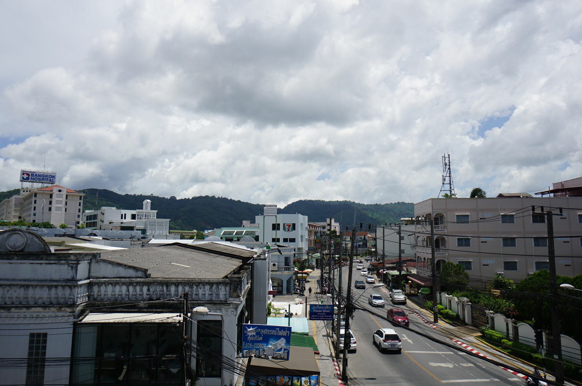 ดิ ออโต เพลซ Hotel Phuket ภายนอก รูปภาพ